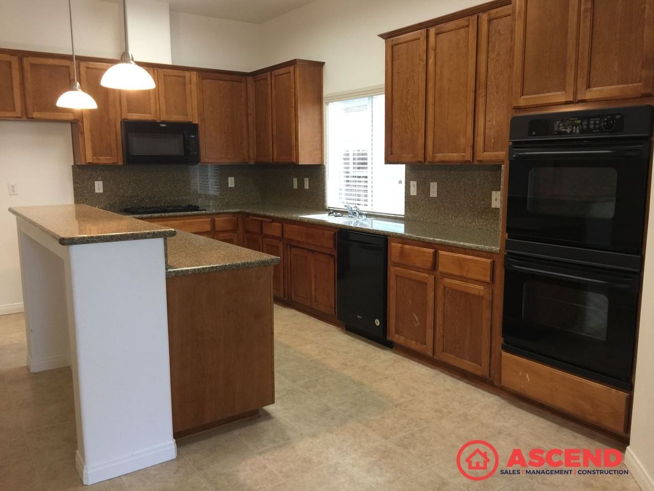 11012 Dawson Falls Ave - Photo 4 of 12