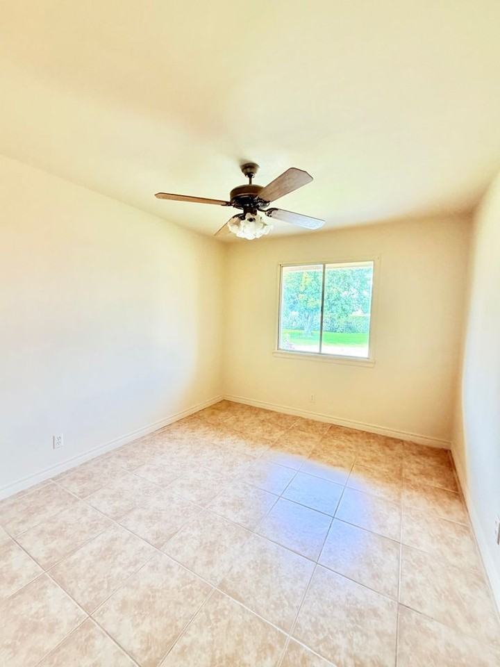 Thienes Ave - Photo 5 of 8