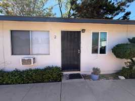 featured image of 3243 Oak St