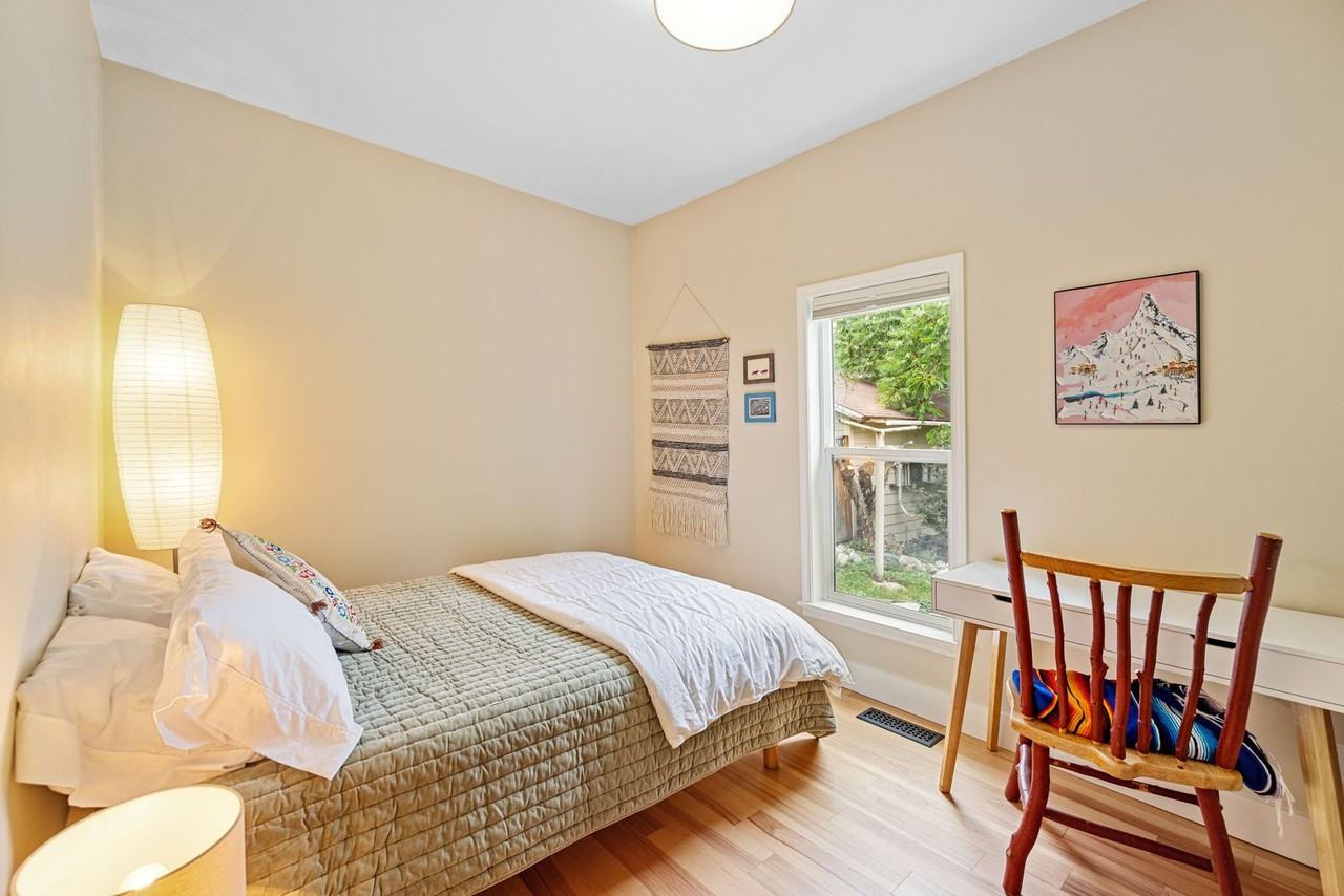 301 N 3rd Ave - Photo 7 of 50