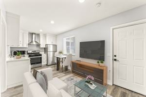 featured image of 1629 W Summit St