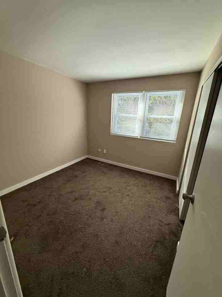 89 Park Vallei Ln - Photo 6 of 8