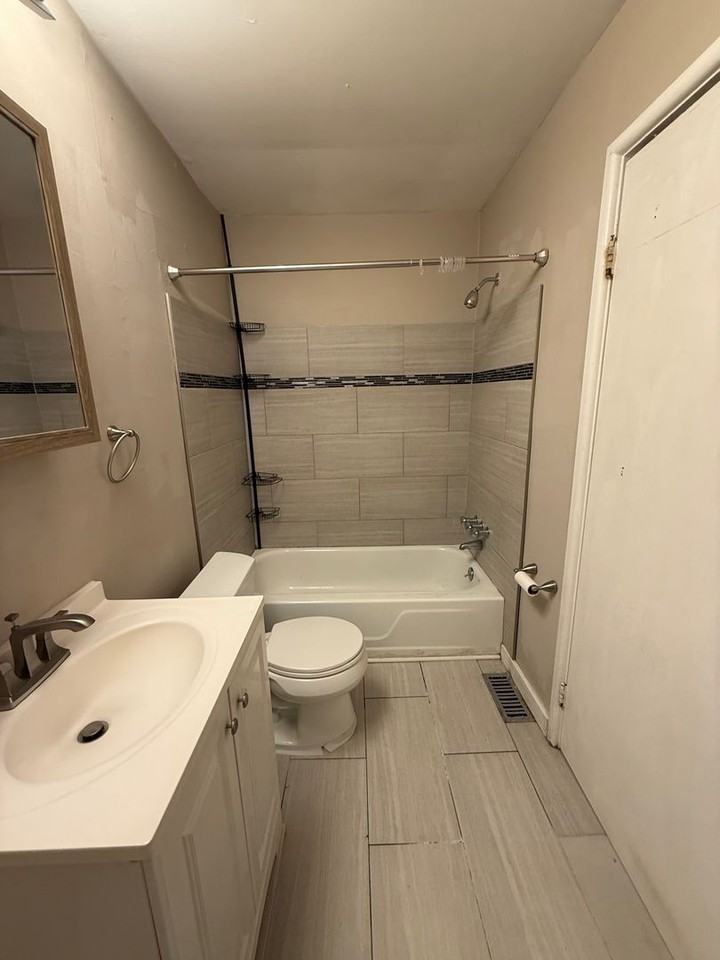 89 Park Vallei Ln - Photo 7 of 8