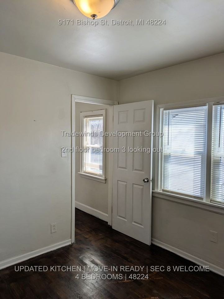 9171 Bishop St - Photo 6 of 14