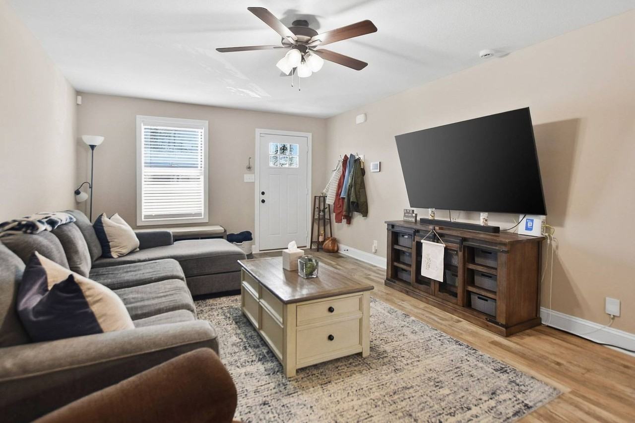 505 Lucky Ln - Photo 2 of 14