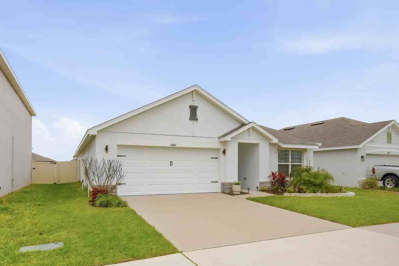 2807 Gumbo Limbo Dr - Photo 2 of 29