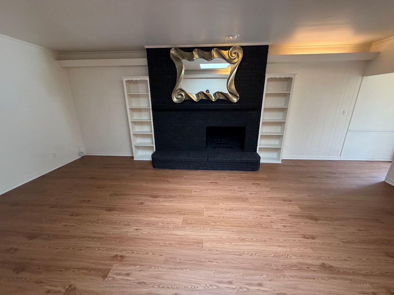 2418 Guerrero Dr - Photo 4 of 16