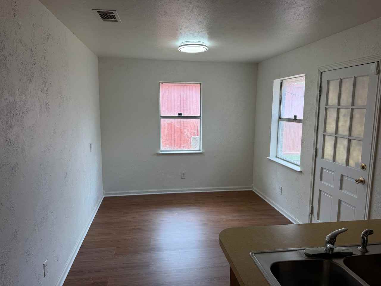 2418 Guerrero Dr - Photo 7 of 16