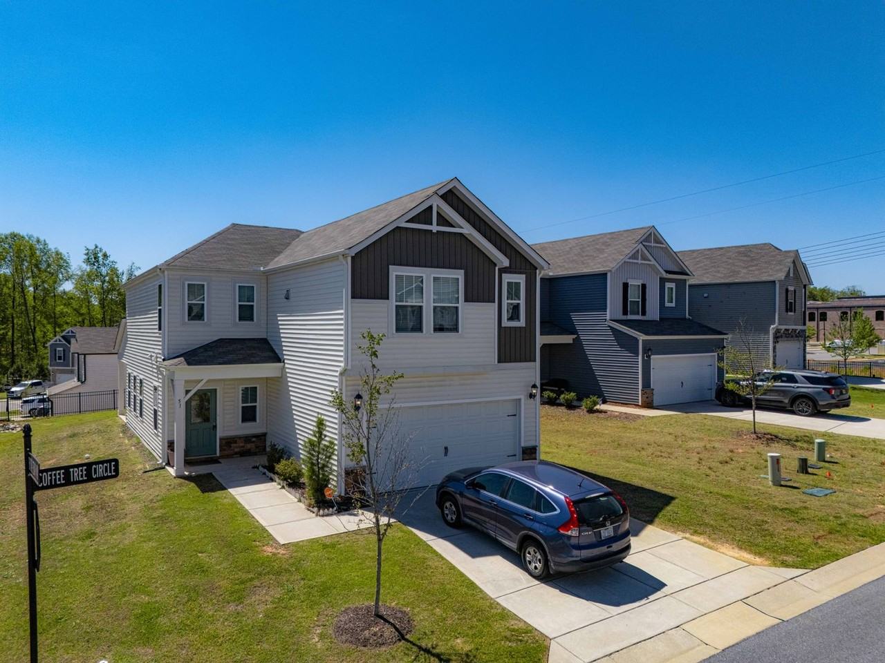 51 Coffee Tree Cir - Photo 2 of 20