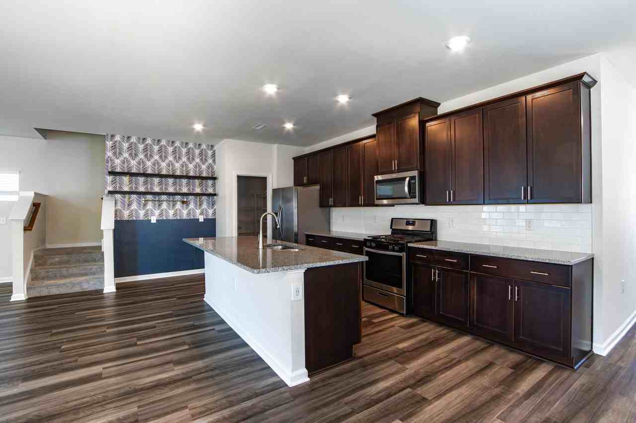 51 Coffee Tree Cir - Photo 6 of 20