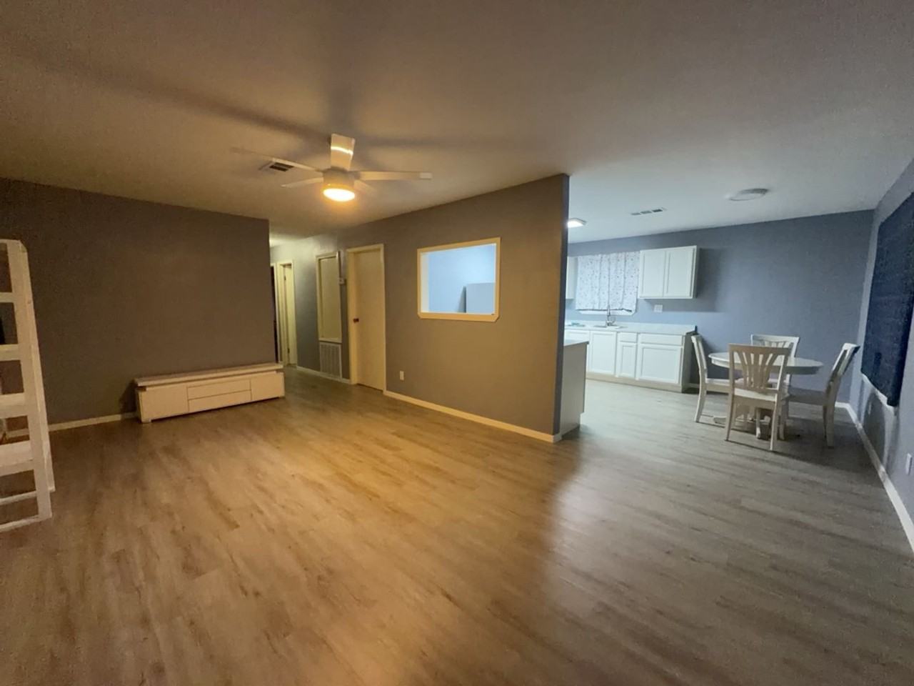 15118 Carraway Ct - Photo 5 of 9