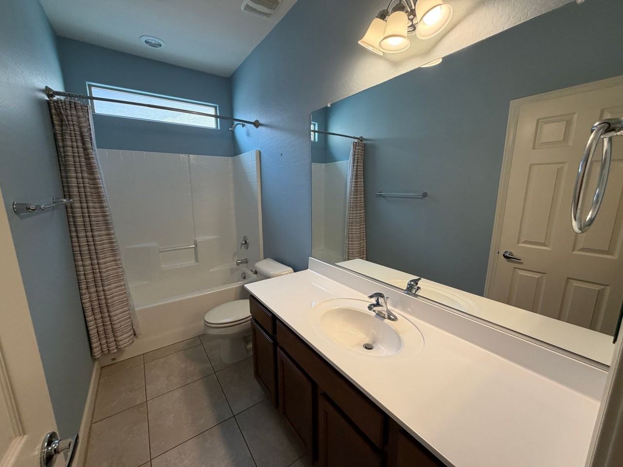 2428 W Beverly Rd - Photo 5 of 22