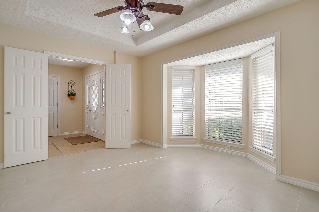 4013 Timberidge Dr - Photo 4 of 25