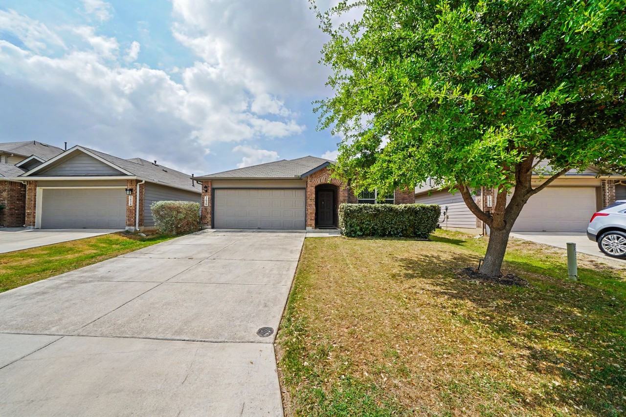 2630 Mccrae - Photo 2 of 42