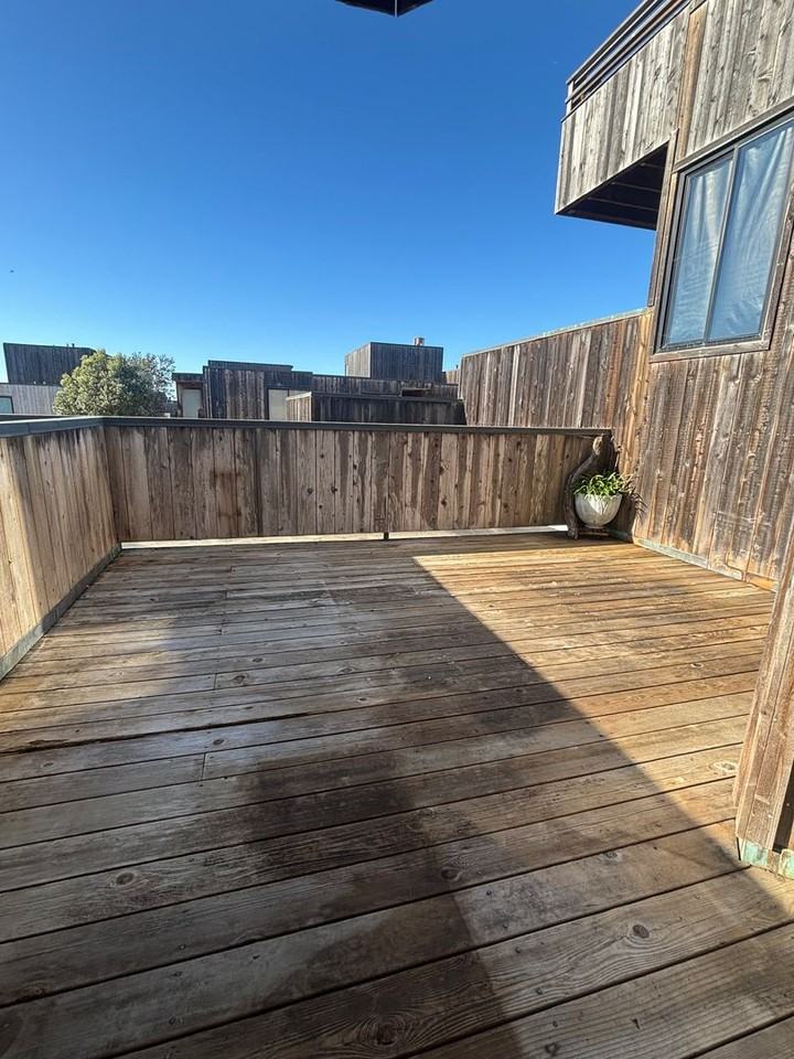 125 Surf Way #355 - Photo 5 of 11