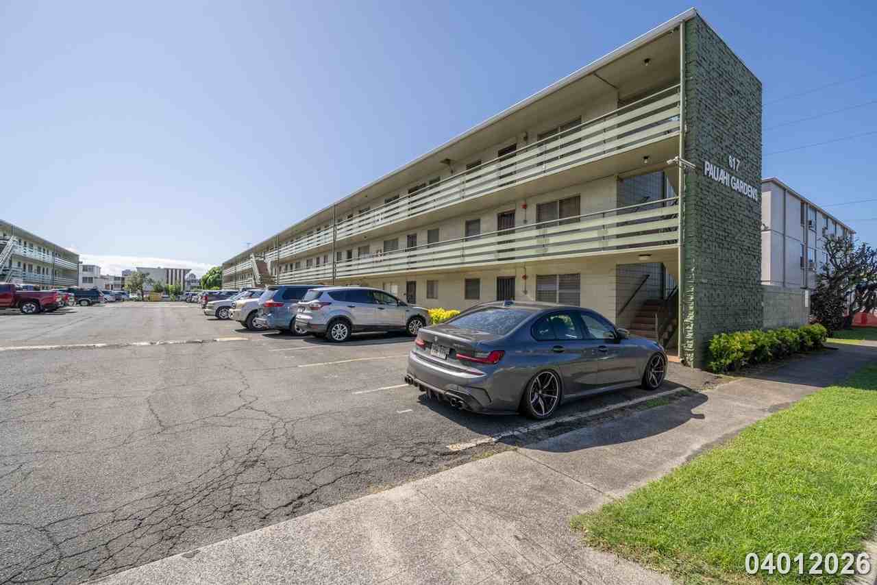 617 Mcneill St #302 - Photo 2 of 22