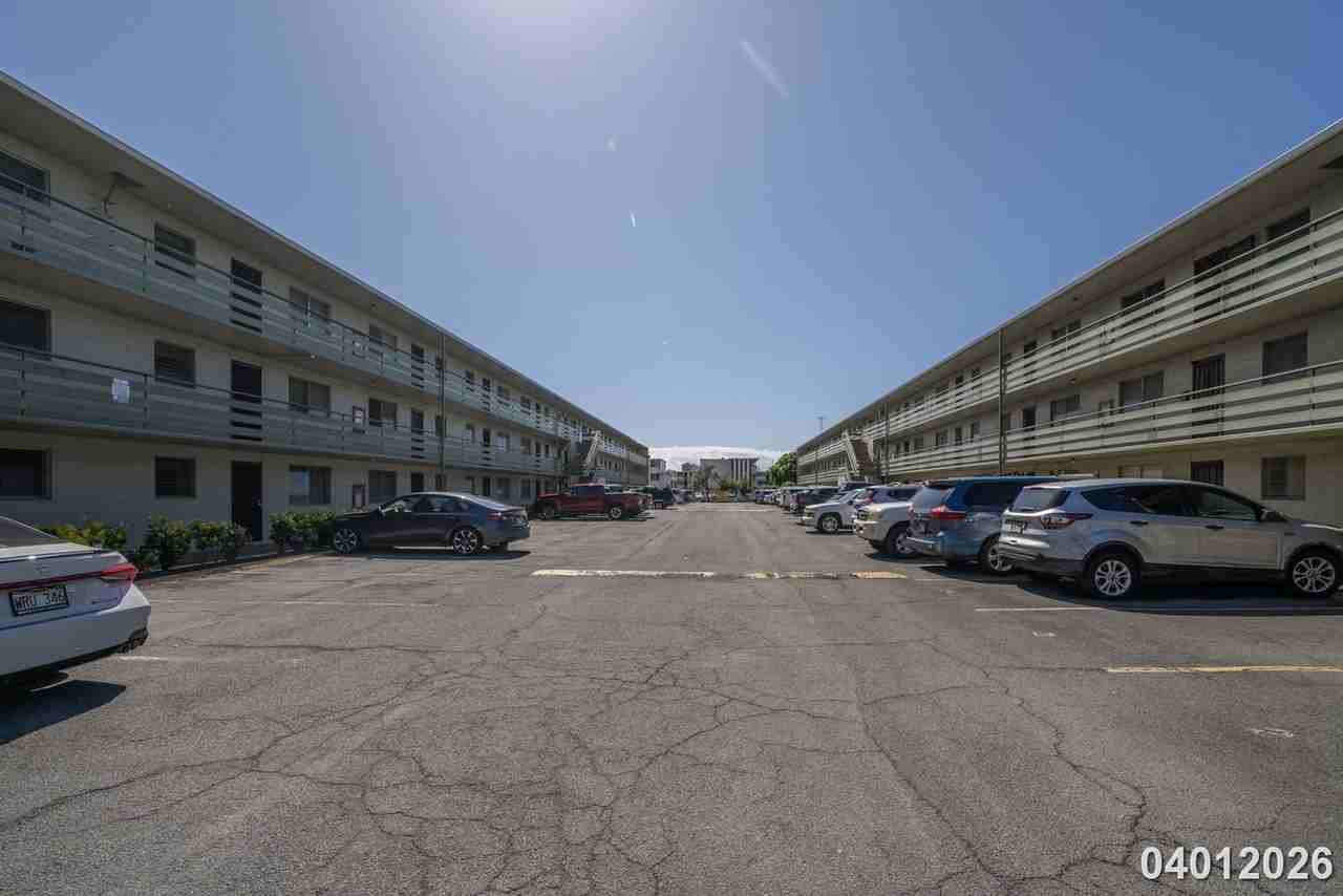 617 Mcneill St #302 - Photo 3 of 22