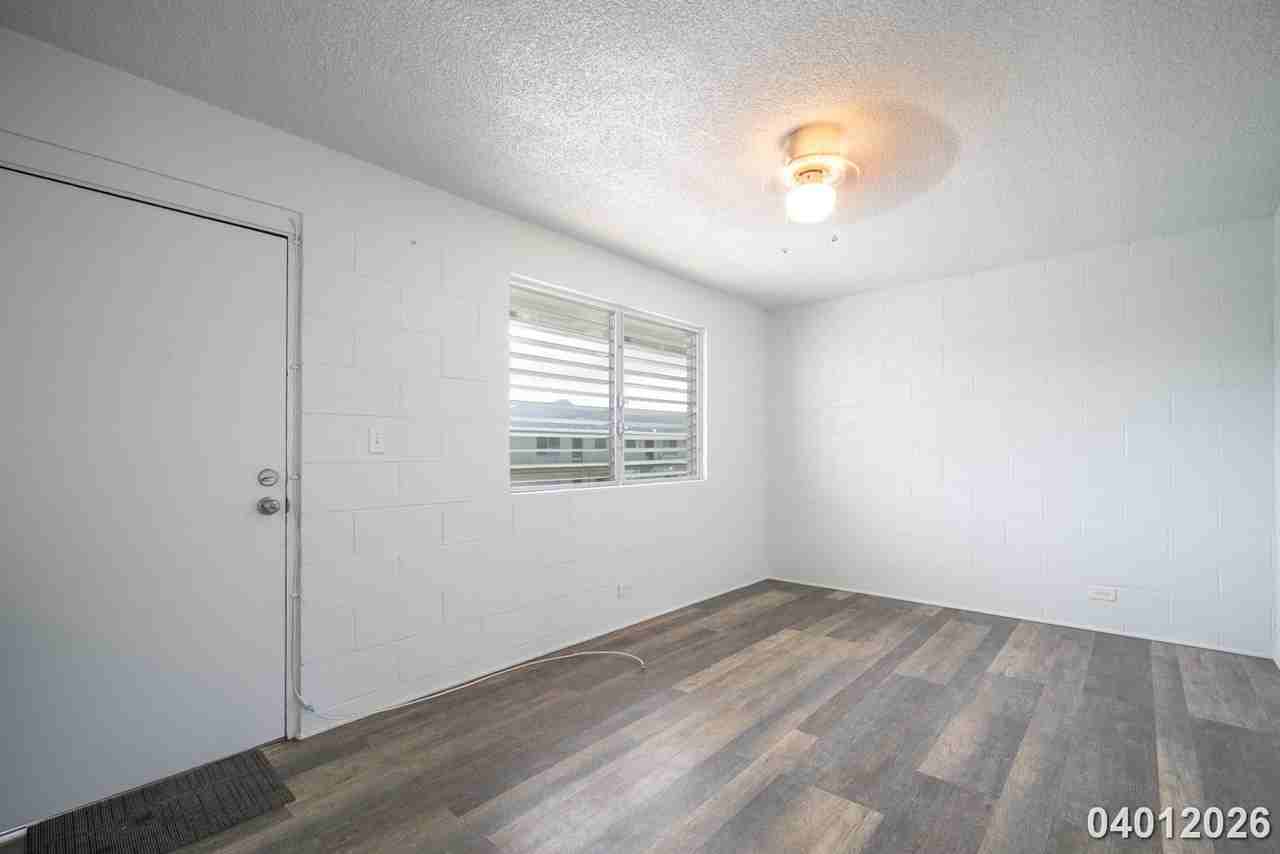 617 Mcneill St #302 - Photo 7 of 22