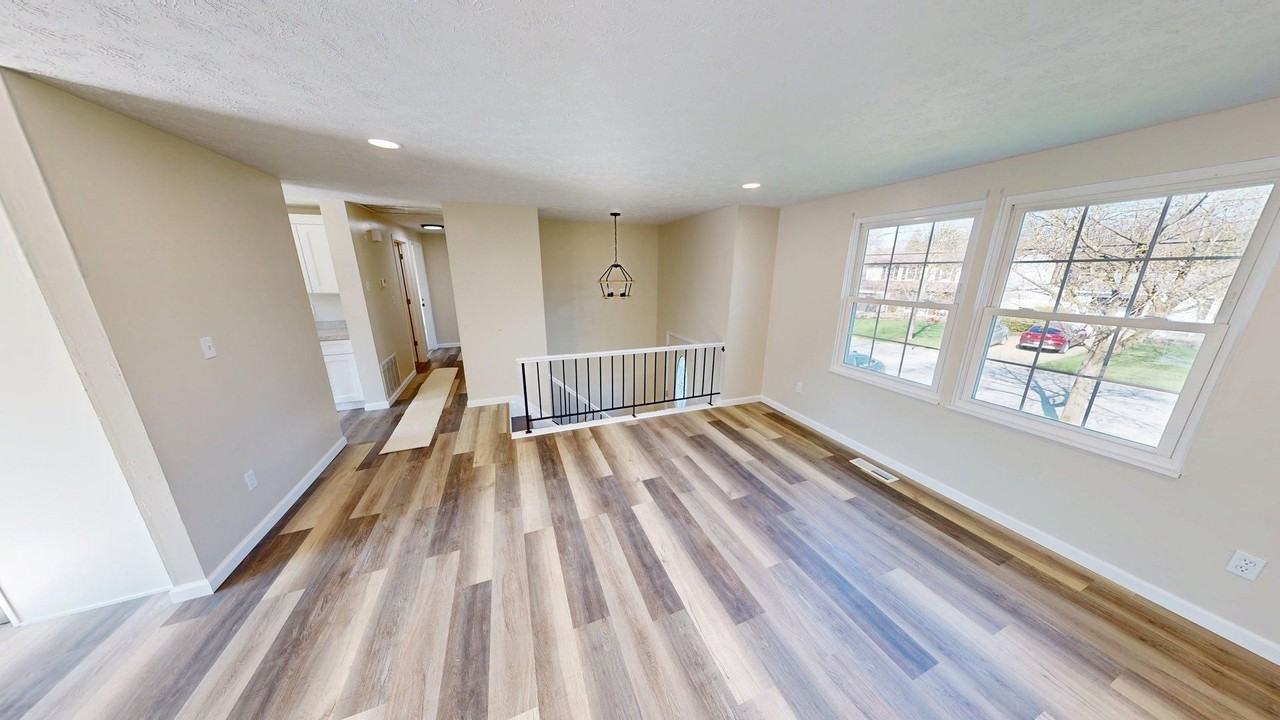 814 Florida Ave - Photo 4 of 17