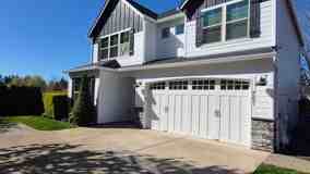 4231 Ne 157th Ct - Photo 1 of 1