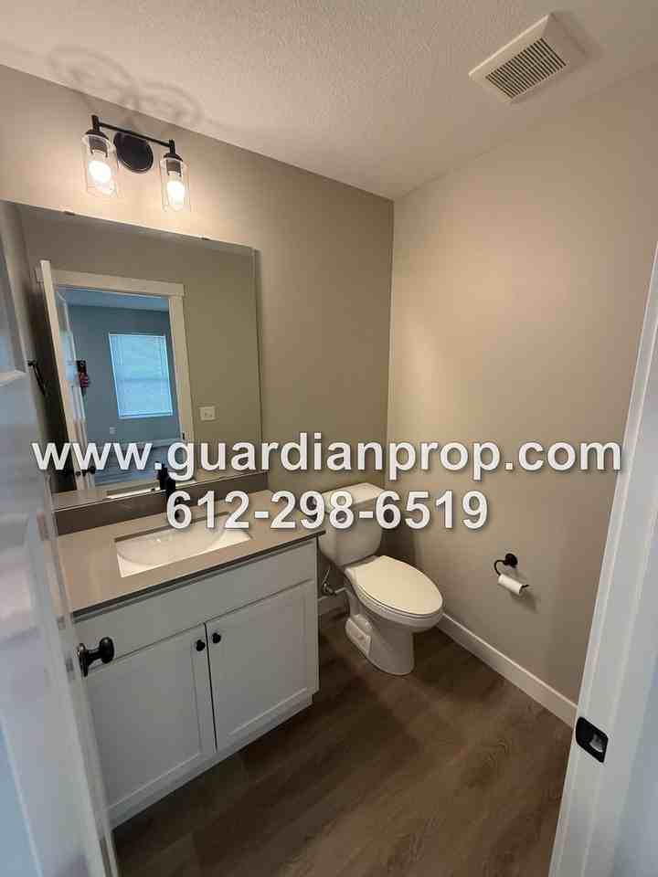 8853 Granite Ct - Photo 7 of 20