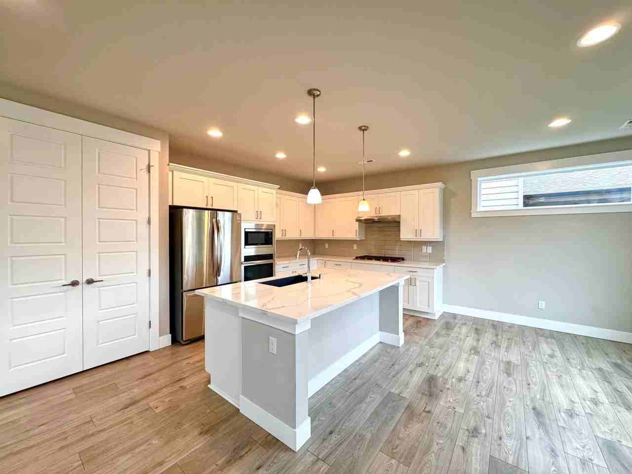 20811 9th Pl W - Photo 3 of 22