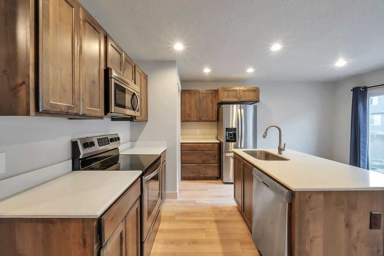 4019 S Sage Wood Ave - Photo 3 of 26