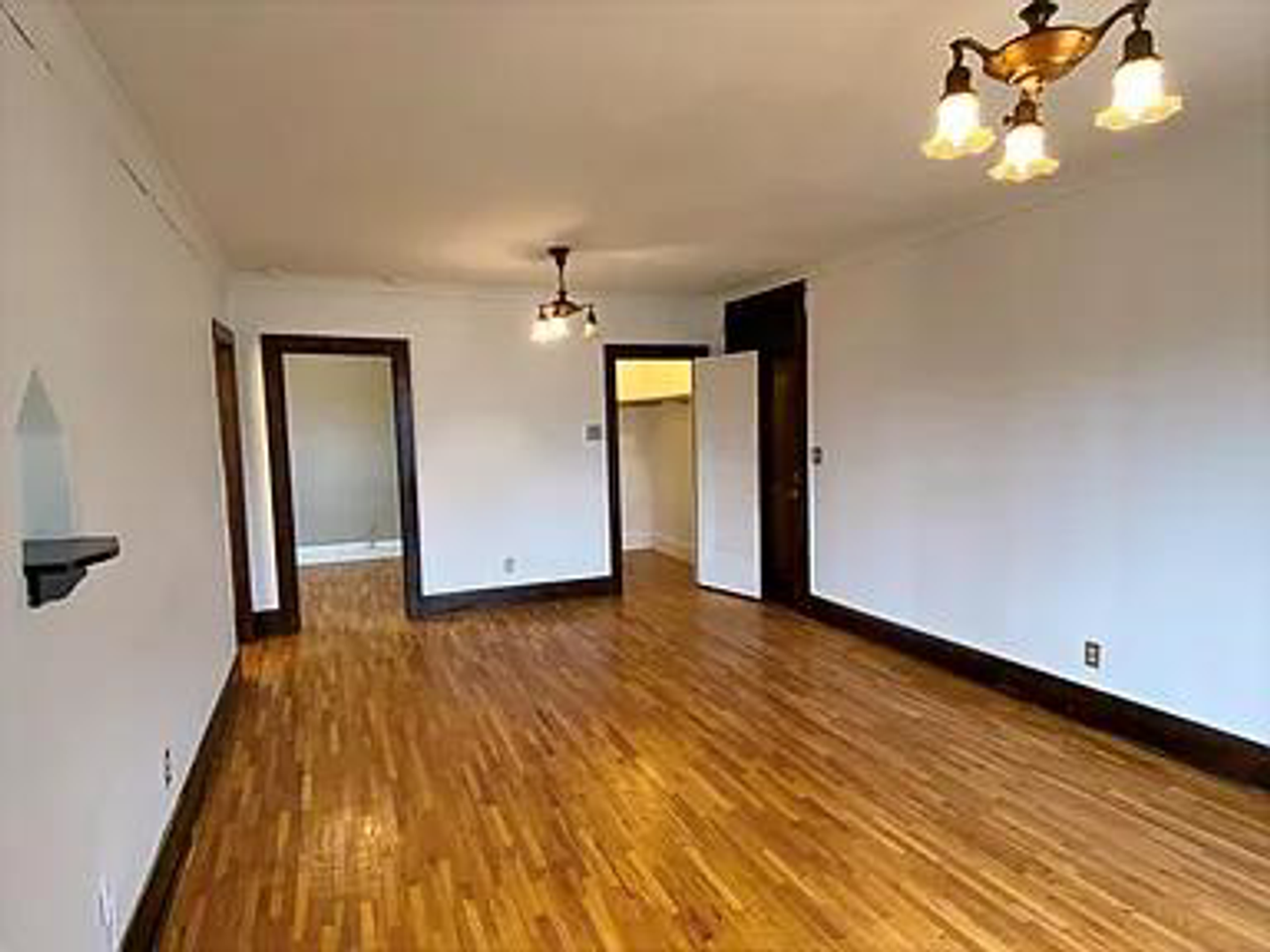 231 Dayton Ave - Photo 7 of 13