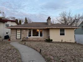 featured image of 3317 Garfield St Ne