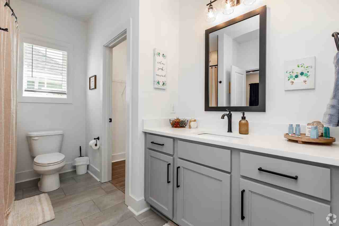 652 Haley Ln #601 - Photo 6 of 45