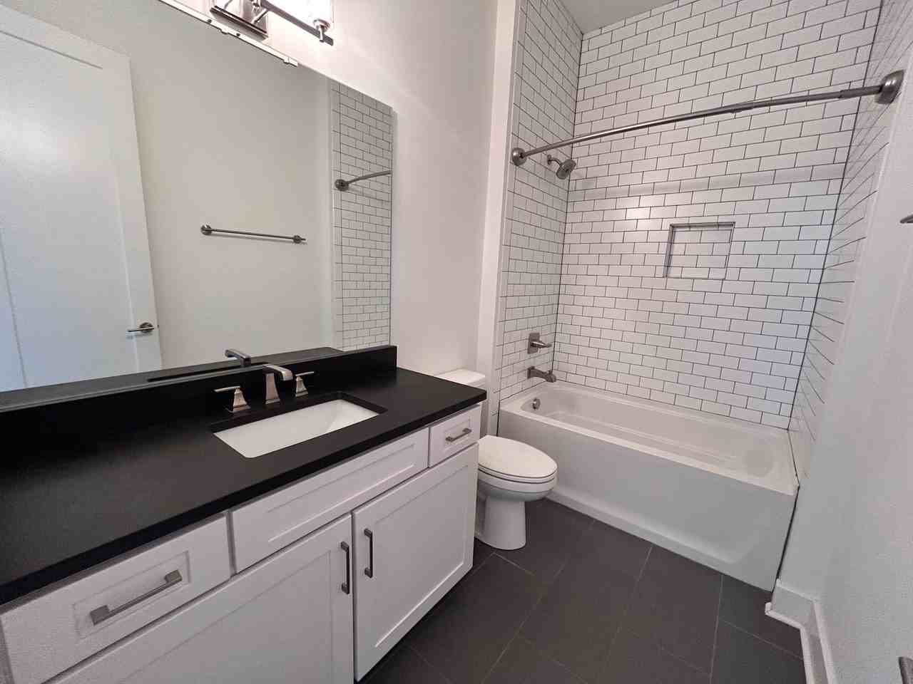 913B 14th Ave S - Photo 6 of 17