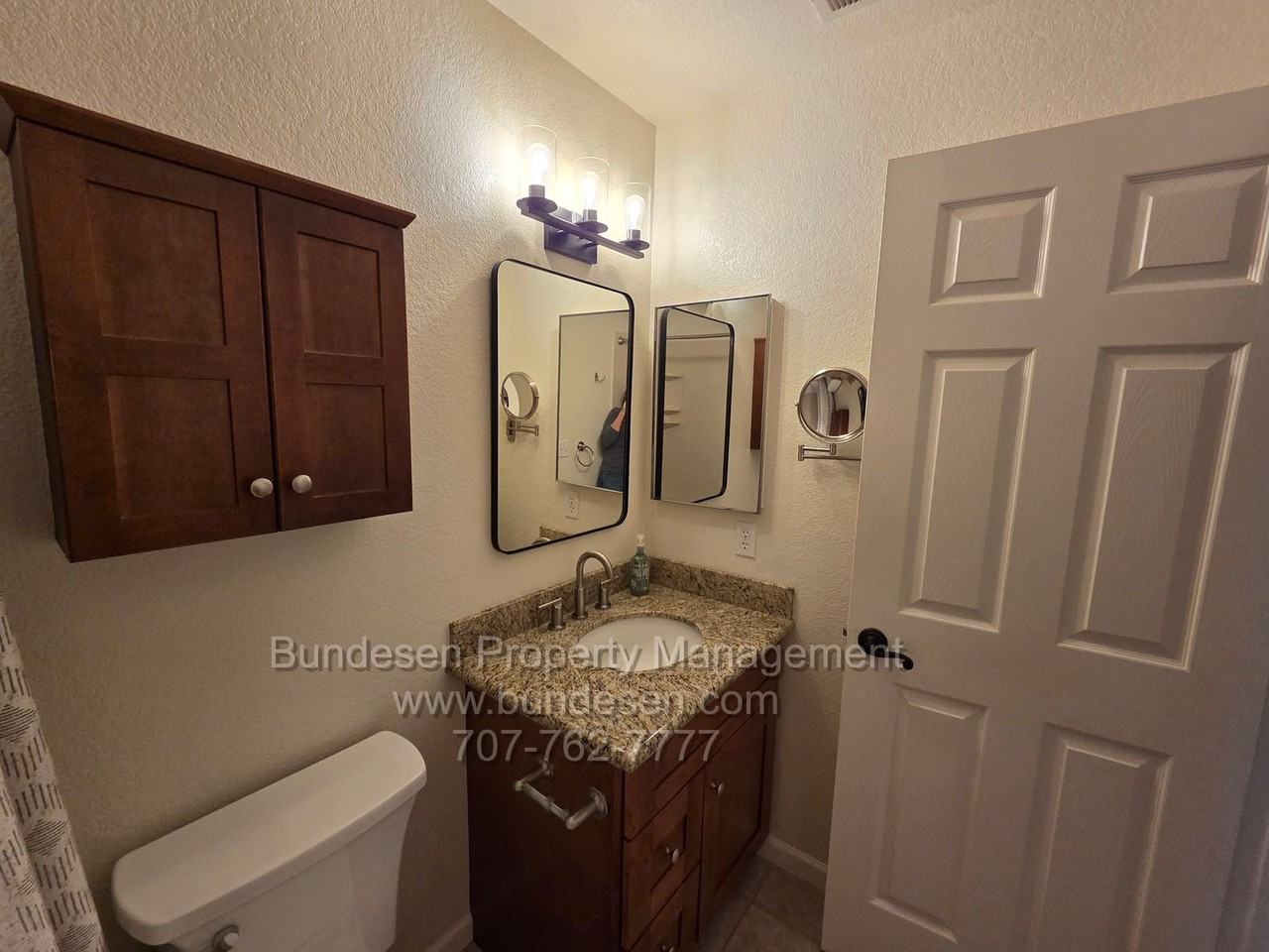 1388 Miramonte Pl - Photo 7 of 16