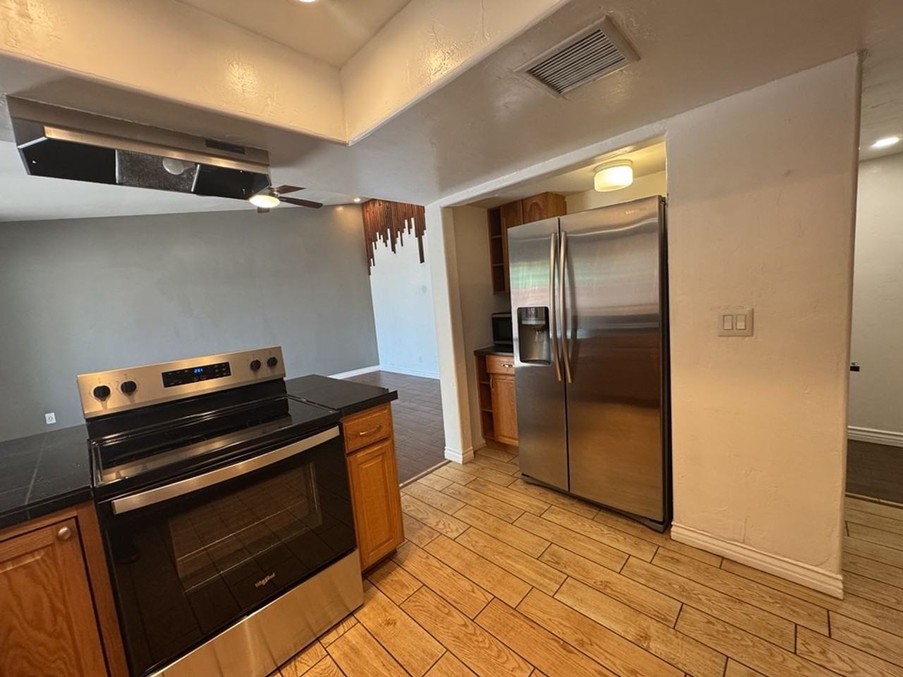 1016 Cottonwood Dr - Photo 7 of 26