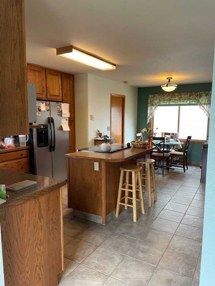 5501 Fossil Ridge Dr #E - Photo 2 of 5