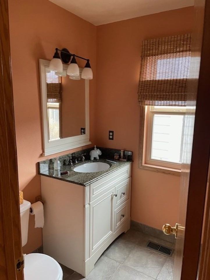 5501 Fossil Ridge Dr #E - Photo 4 of 5