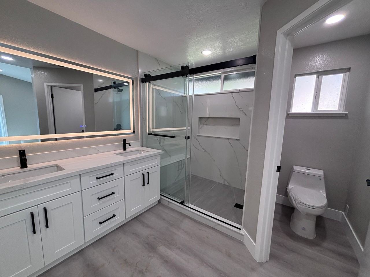 3295 Ravenswood Way - Photo 7 of 16