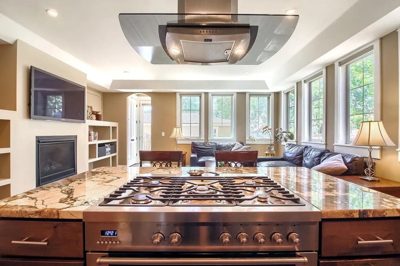 3216 W Hayward Pl - Photo 6 of 37