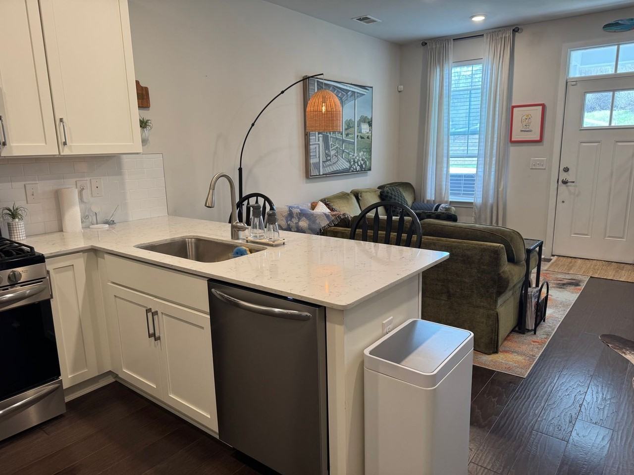 963 Skylar Ct - Photo 4 of 22