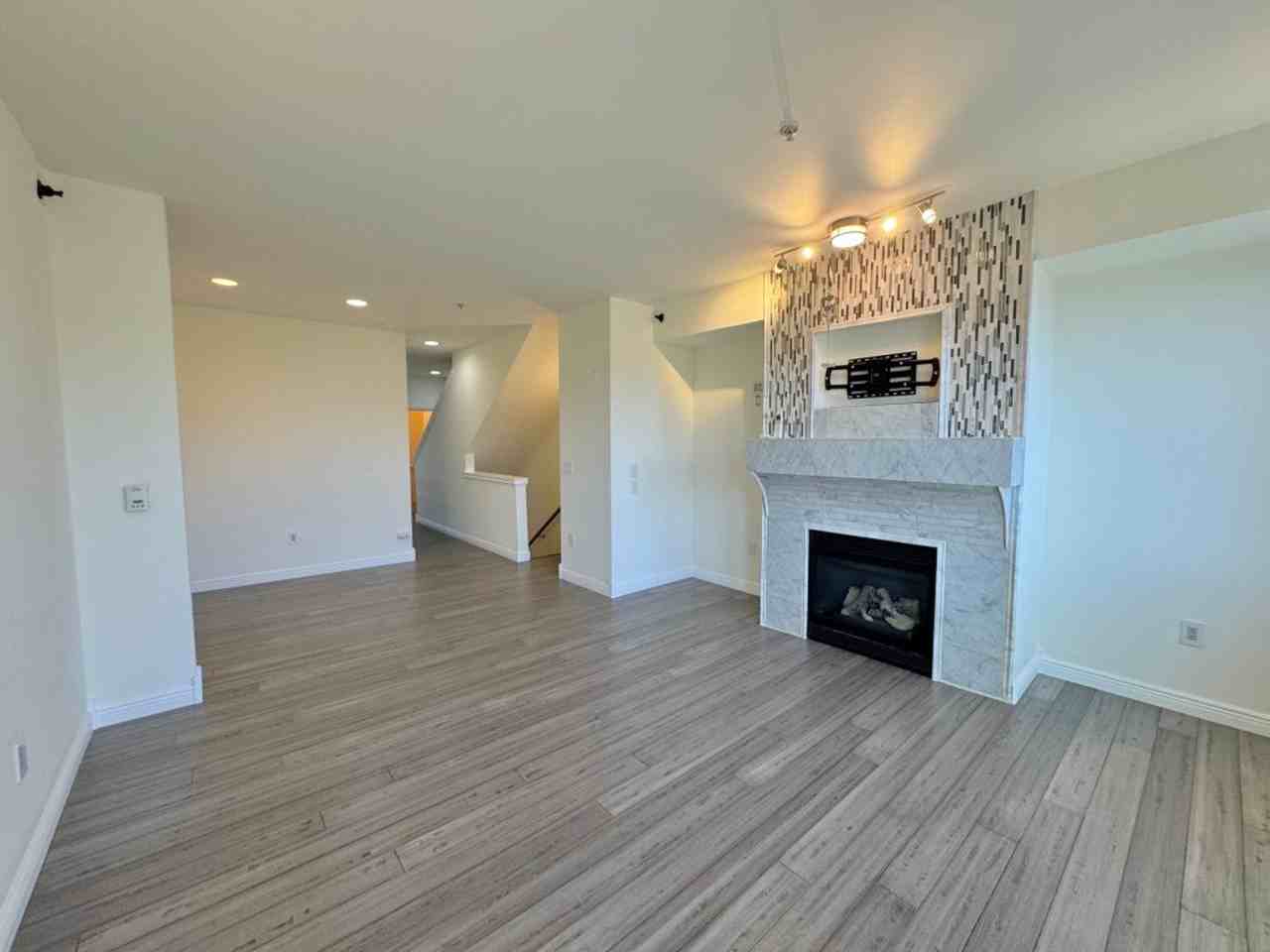 21287 Se 42nd Ln - Photo 3 of 18