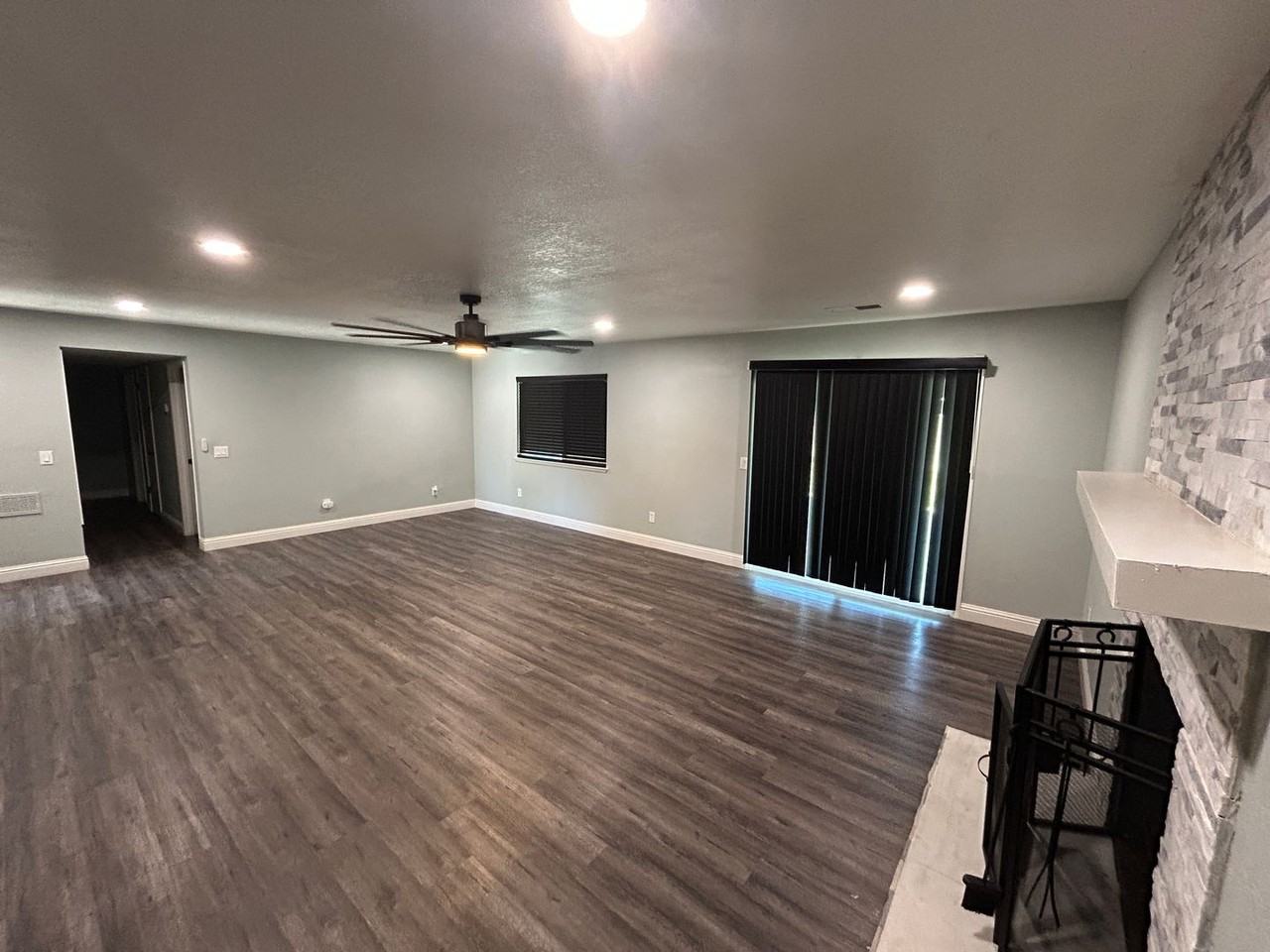 1758 Harding Ave - Photo 5 of 18