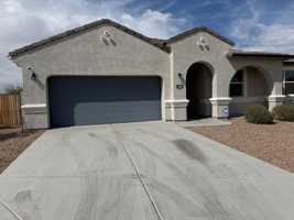 featured image of 1060 W Castle Ct