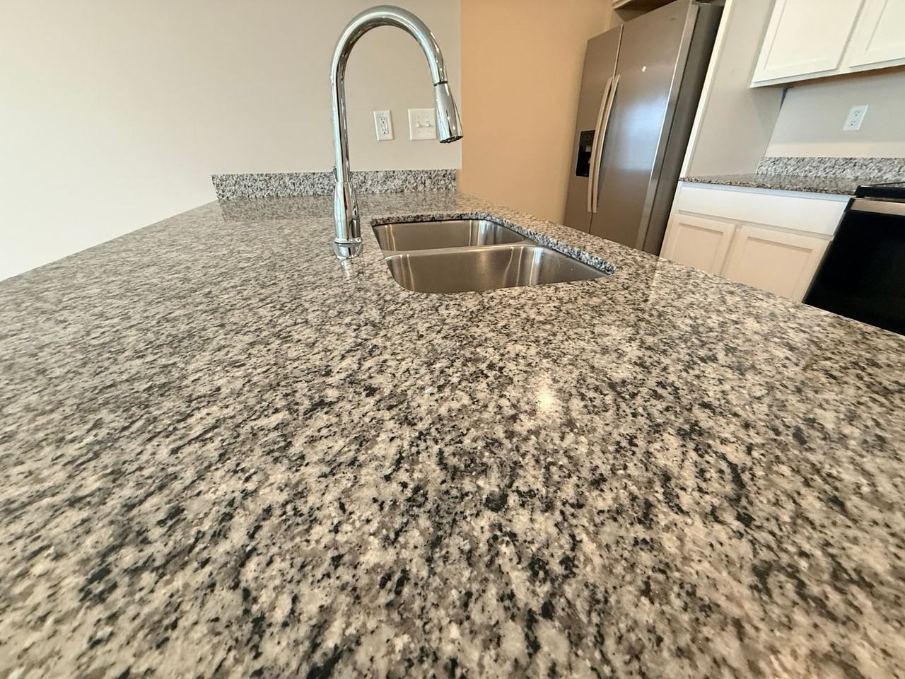 2256 Cranberry Way - Photo 4 of 12