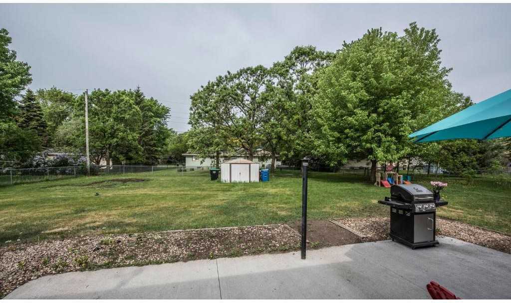 3901 9th Ln - Photo 3 of 14