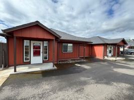 featured image of 118 N Shasta Ave