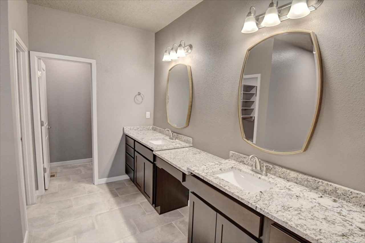 4352 Wymont Cir Ne - Photo 7 of 17