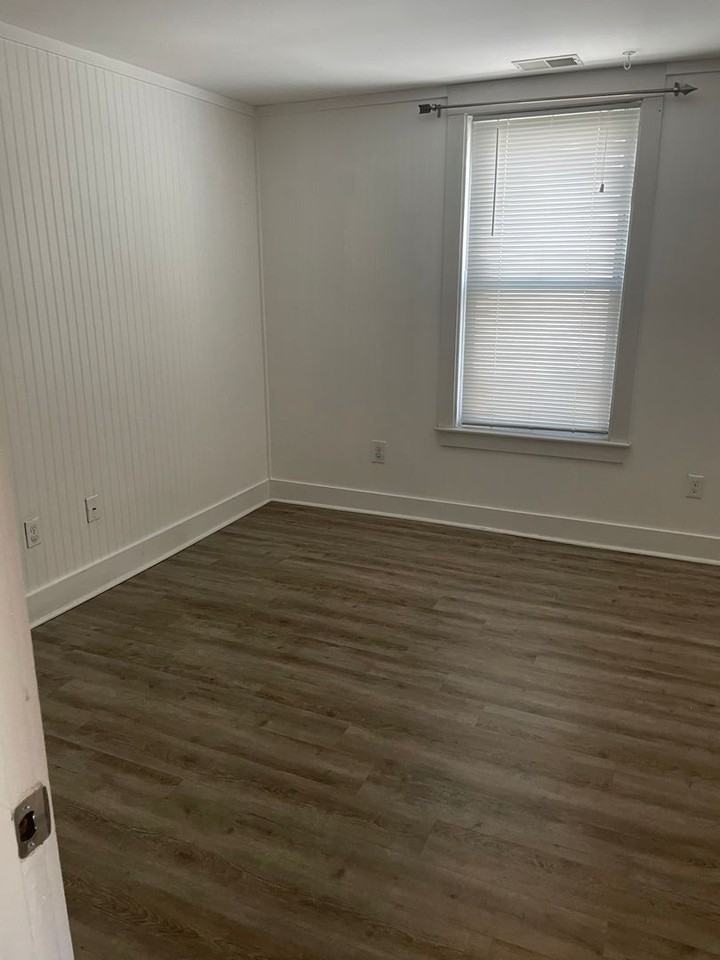 8875 8875 East Seecond St - Photo 3 of 10