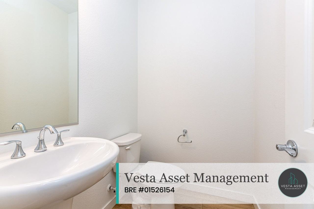 2831 Tradewind Ct - Photo 5 of 22