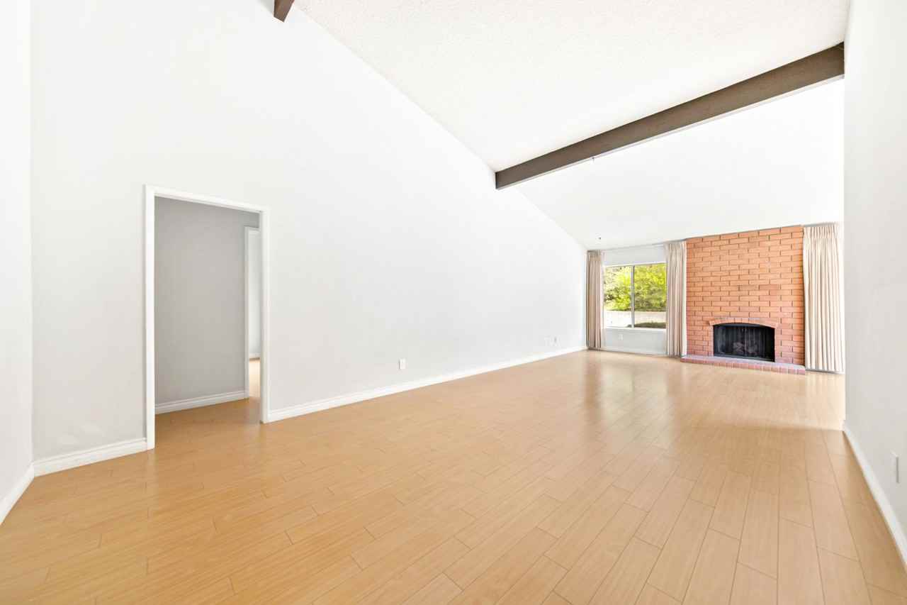 29220 Posey Way - Photo 4 of 17