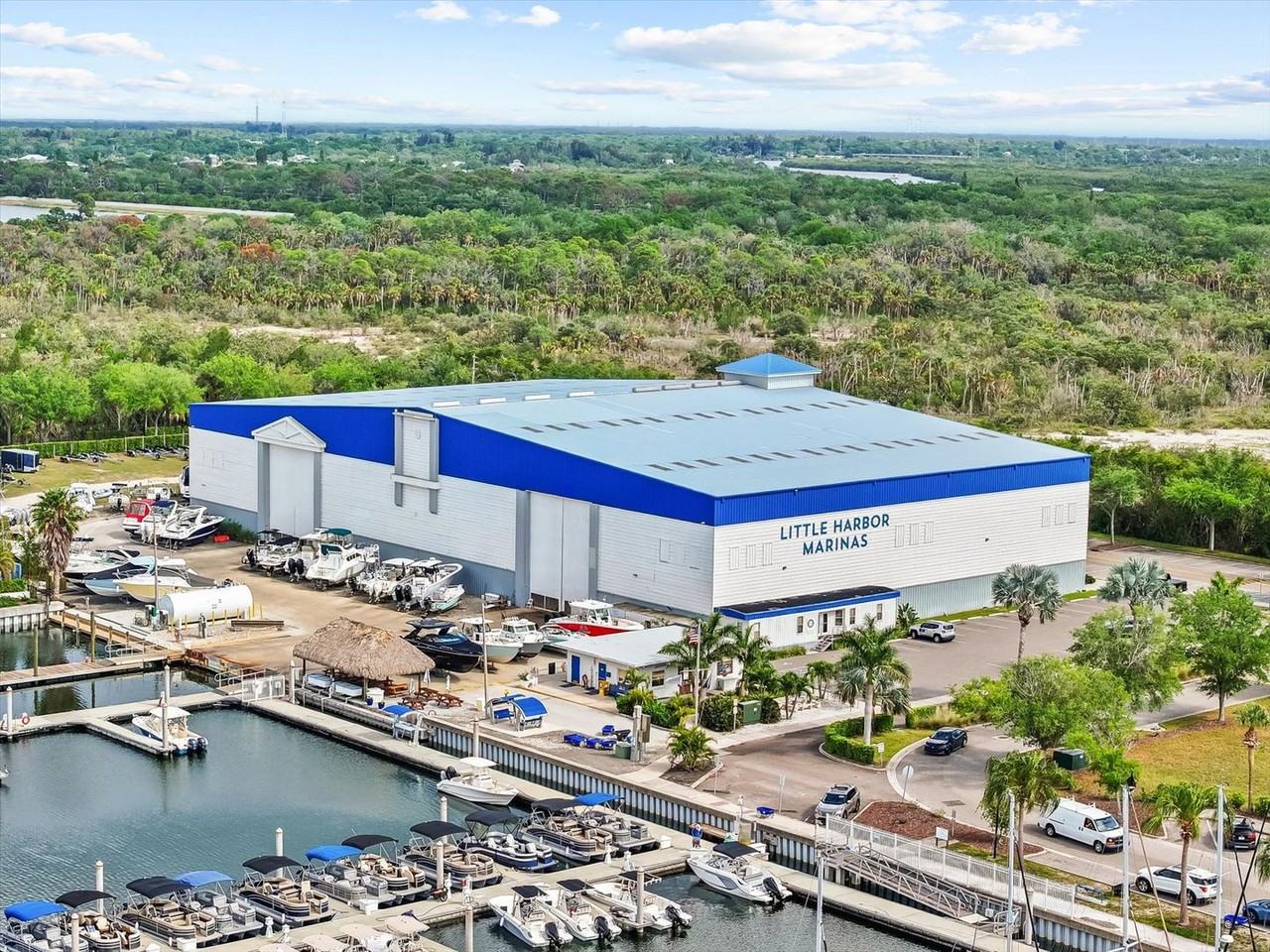 916 Seagrape Dr - Photo 6 of 50