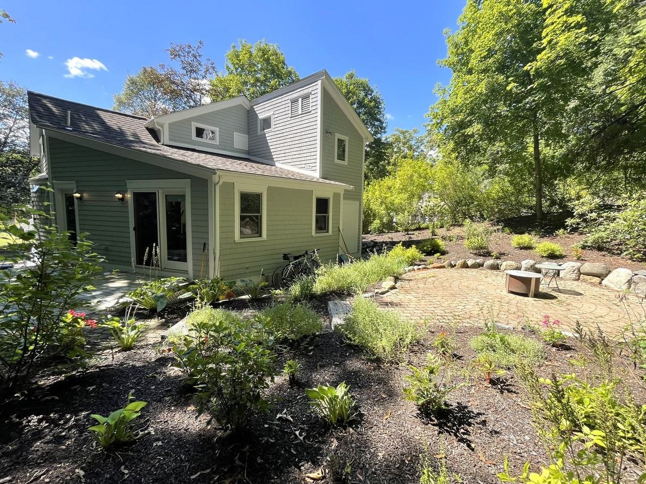 44 River St - Photo 2 of 28